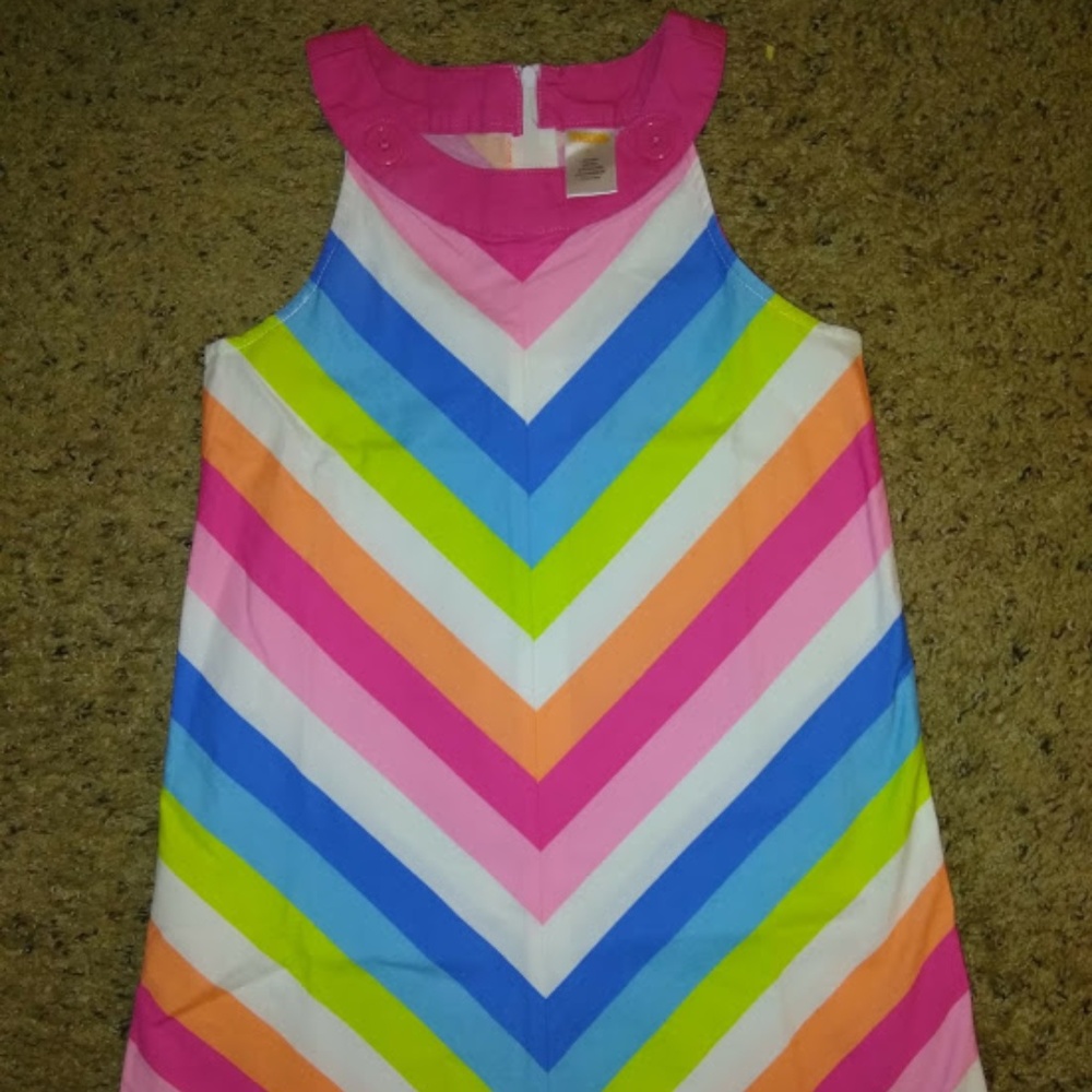 Girl's dress size 7